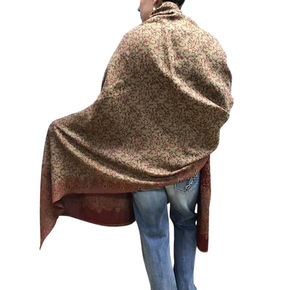 vintage wraps and shawls